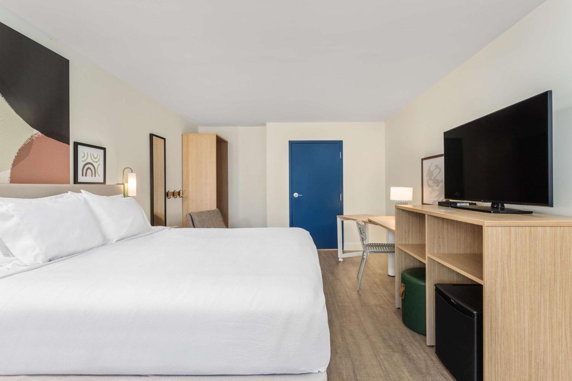 Spark By Hilton Hotel 3*